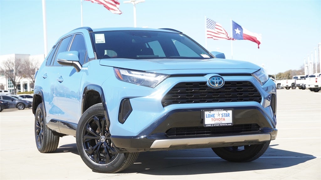 2022 Toyota RAV4 Hybrid SE