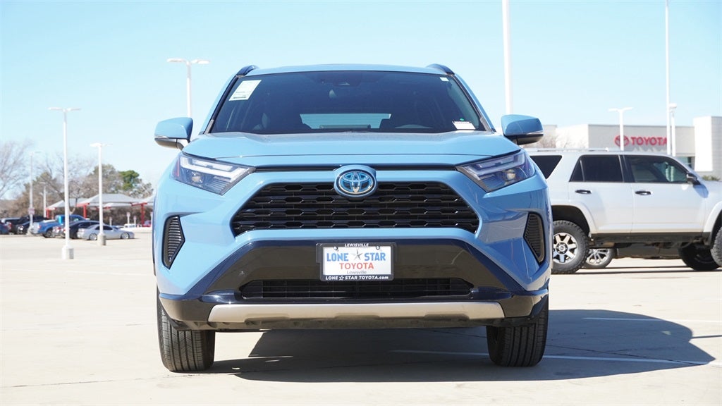 2022 Toyota RAV4 Hybrid SE