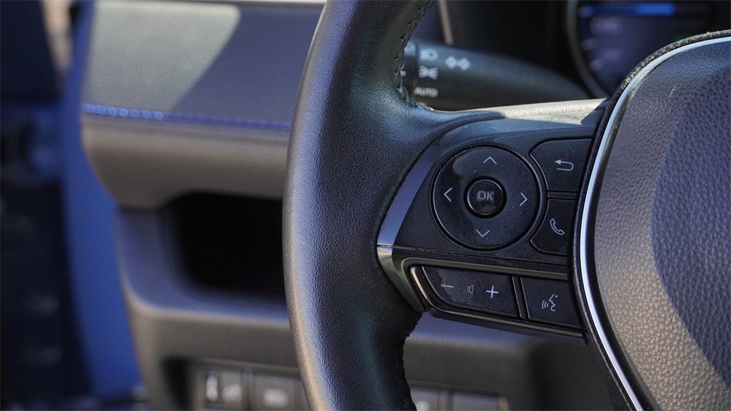 2022 Toyota RAV4 Hybrid SE