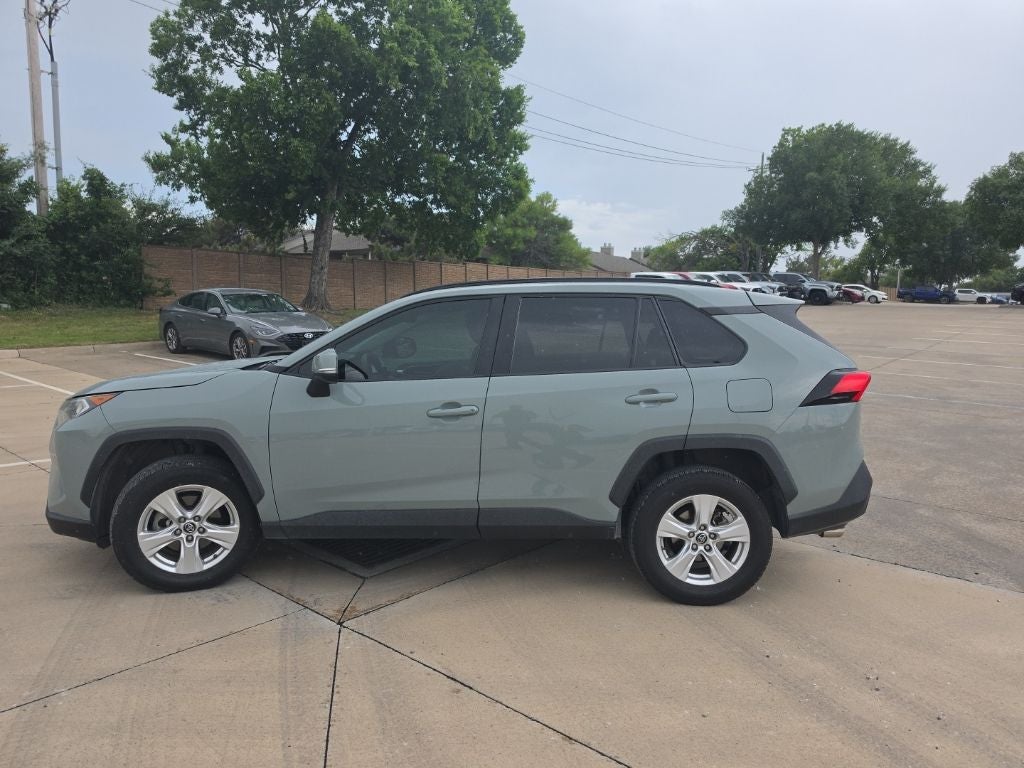2019 Toyota RAV4 XLE