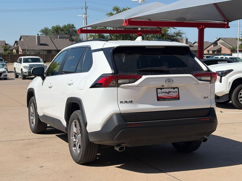 2025 Toyota RAV4 XLE