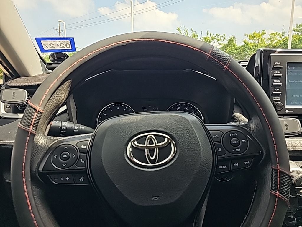 2020 Toyota RAV4 XLE