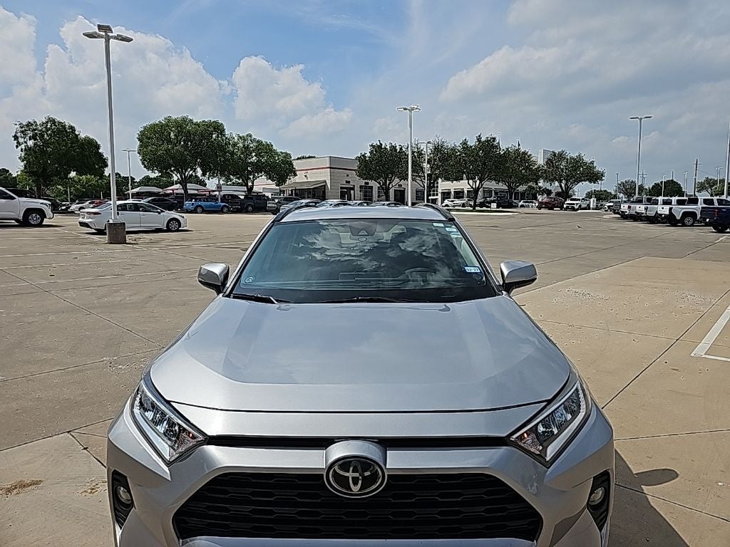 2020 Toyota RAV4 XLE