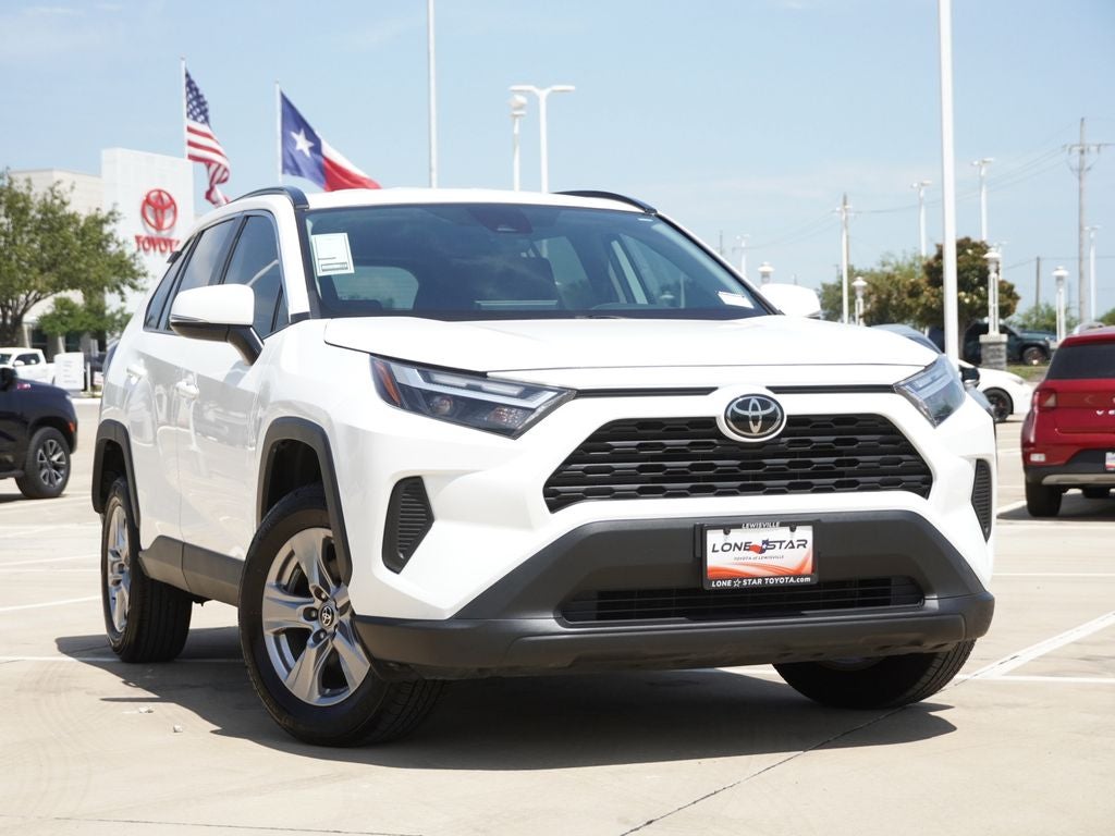 2024 Toyota RAV4 XLE