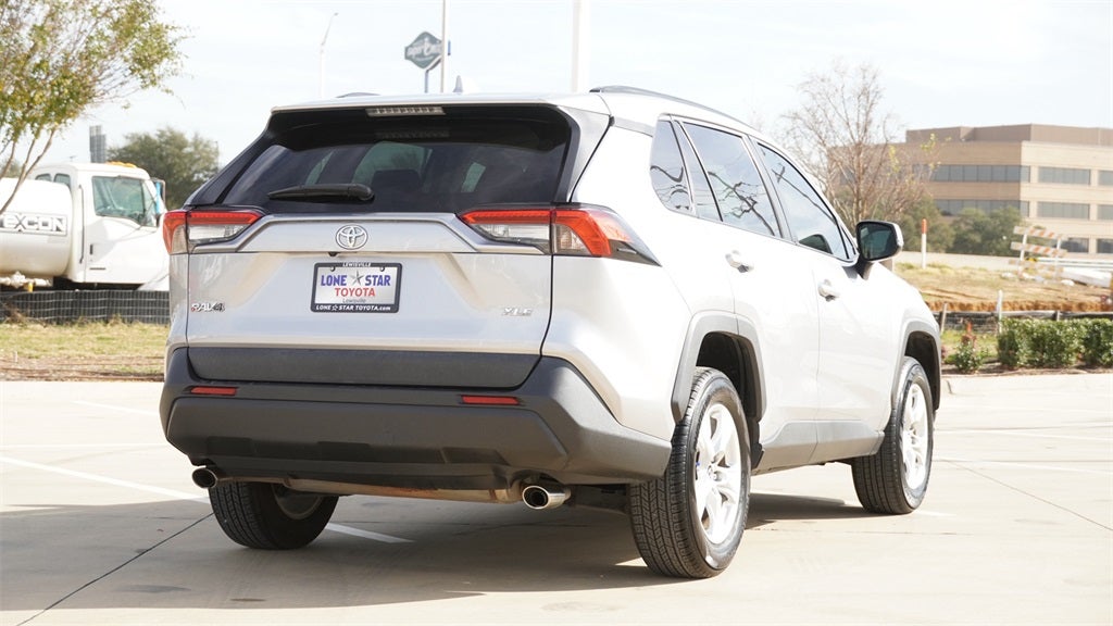 2020 Toyota RAV4 XLE