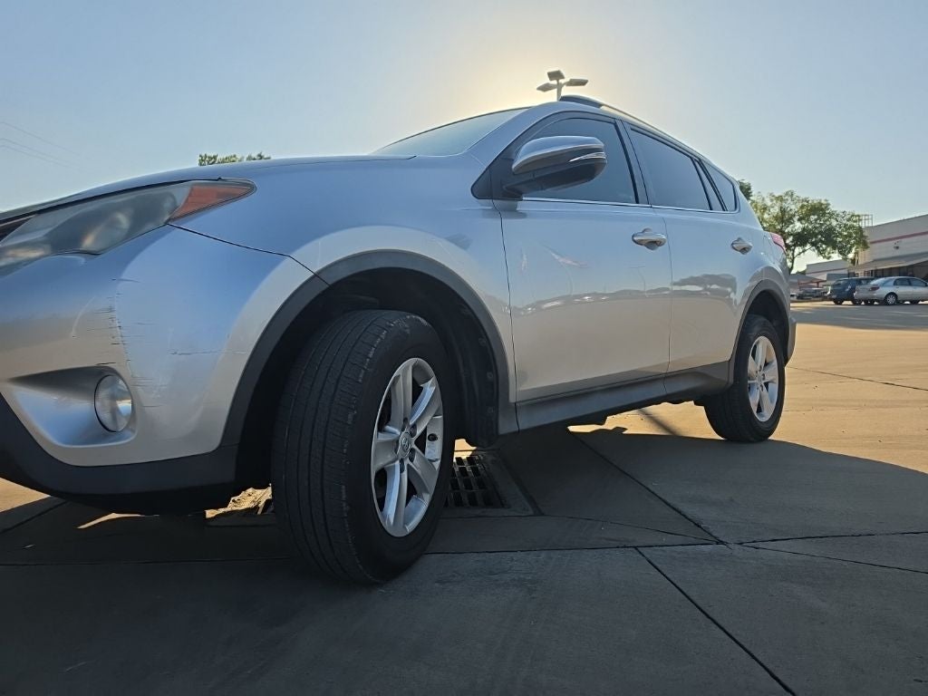 2014 Toyota RAV4 XLE