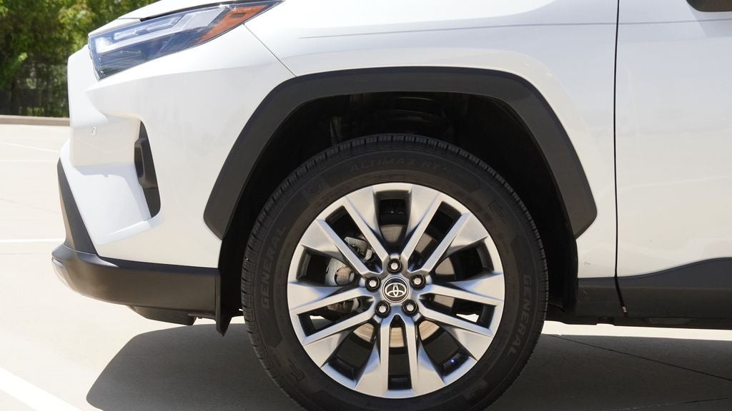 2023 Toyota RAV4 Limited
