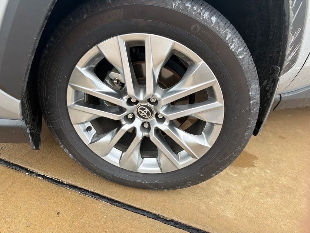 2025 Toyota RAV4 Limited