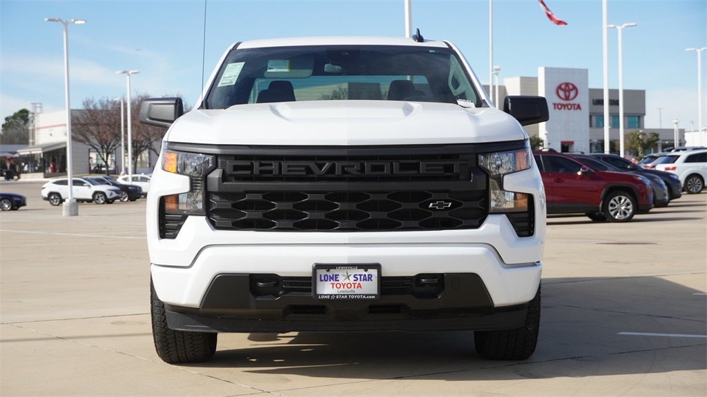 2025 Chevrolet Silverado 1500 Custom