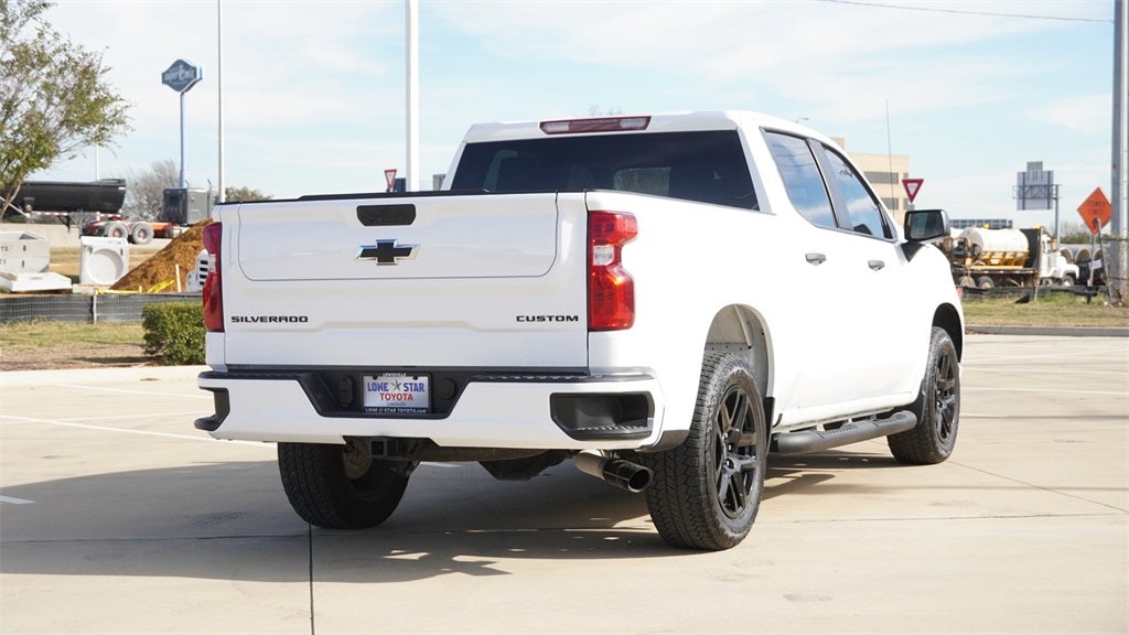 2025 Chevrolet Silverado 1500 Custom