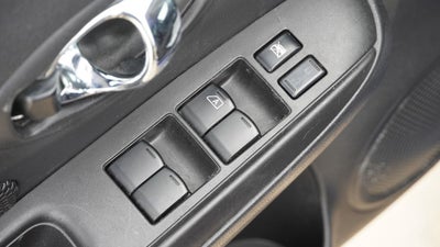 2018 Nissan Versa 1.6 SV