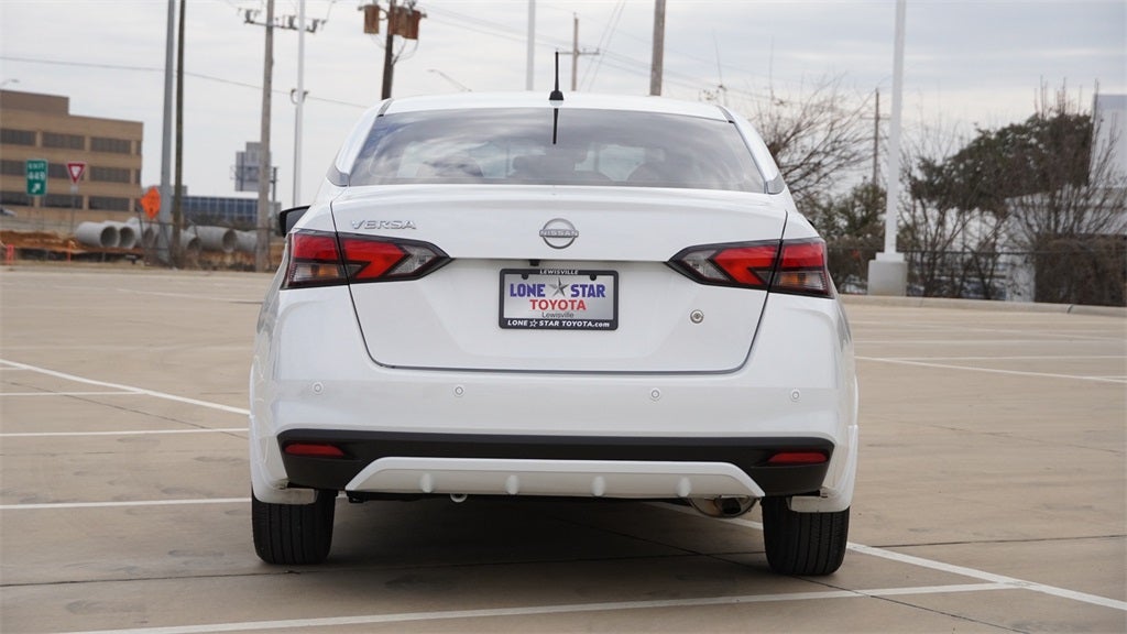 2025 Nissan Versa 1.6 S