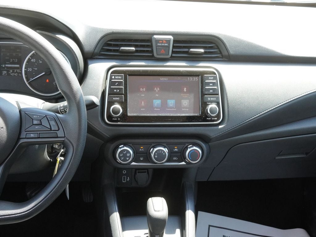 2024 Nissan Versa 1.6 S