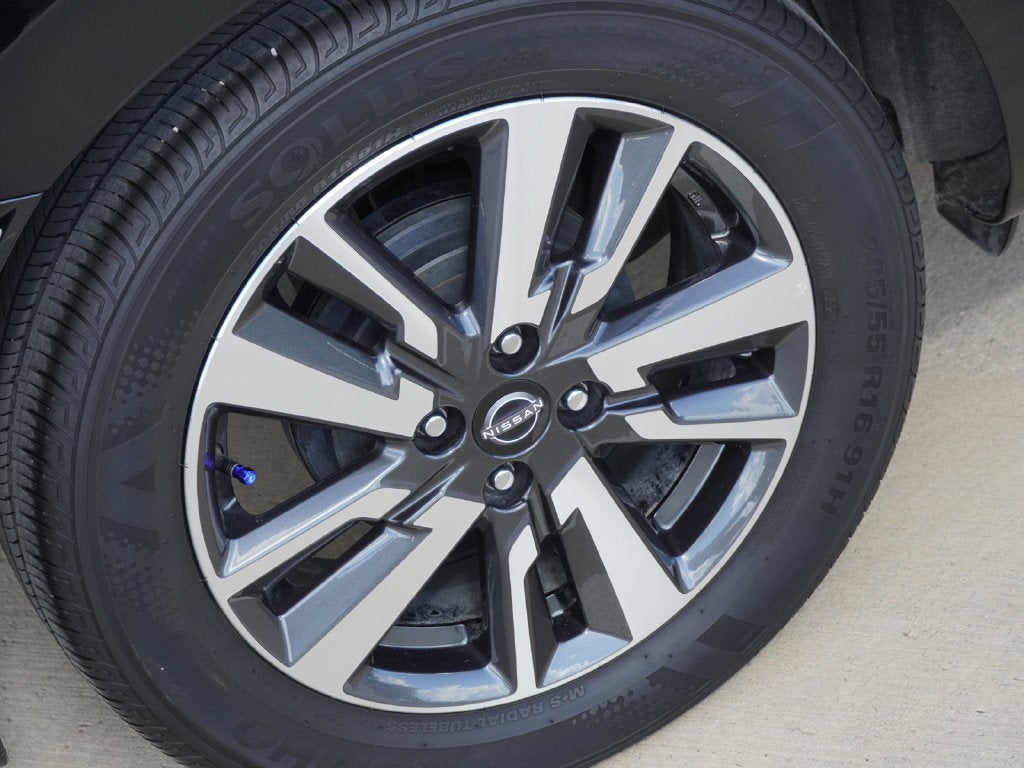 2024 Nissan Versa 1.6 S