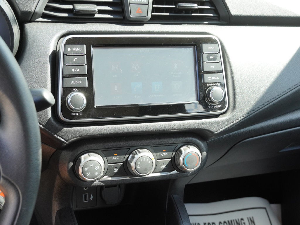 2024 Nissan Versa 1.6 S