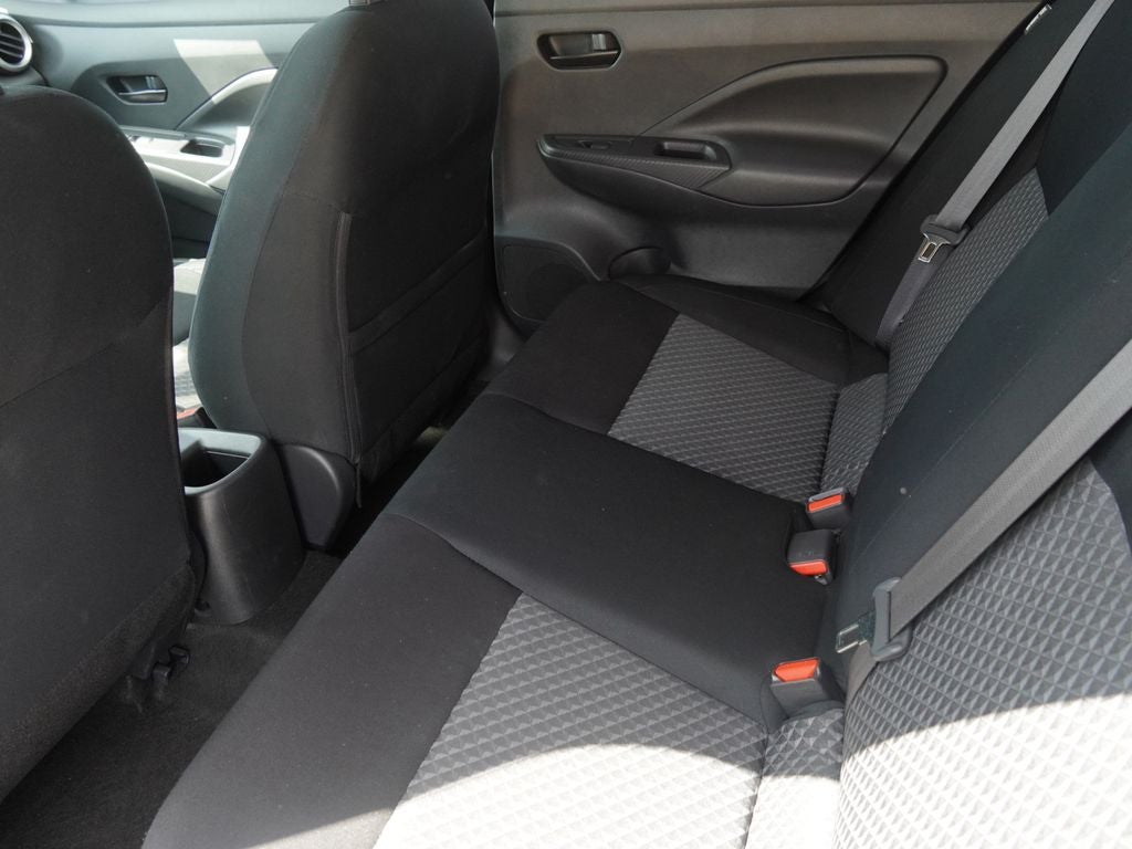 2024 Nissan Versa 1.6 S