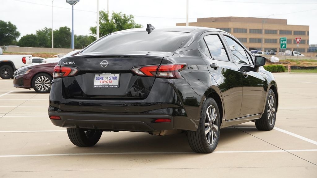 2025 Nissan Versa 1.6 SV