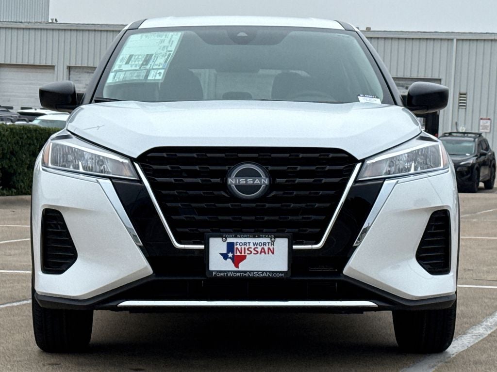 2025 Nissan Kicks Play S