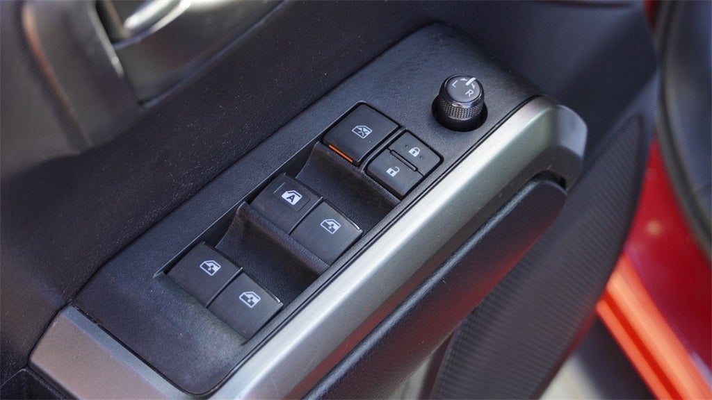 2020 Toyota Tacoma SR5 V6