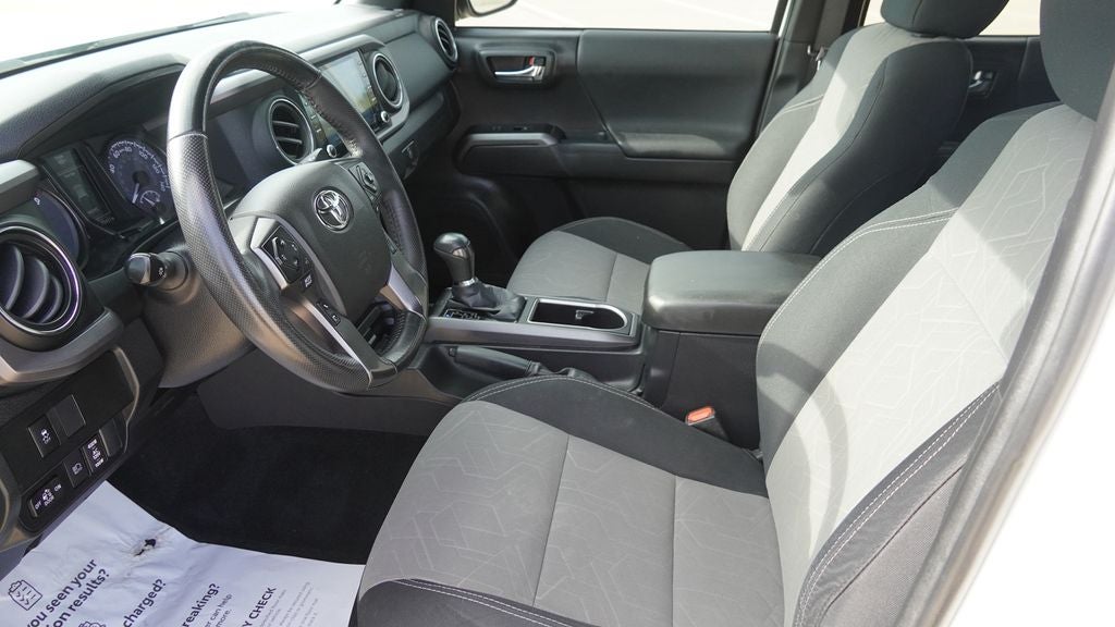 2022 Toyota Tacoma TRD Off-Road V6