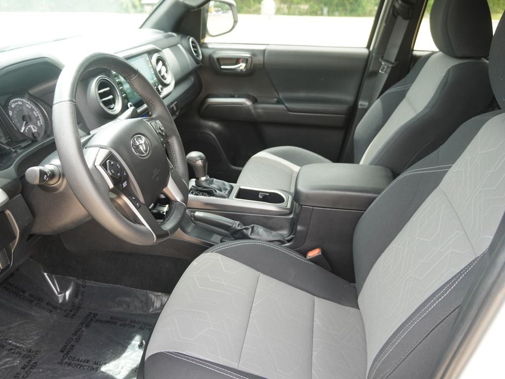 2022 Toyota Tacoma TRD Sport V6
