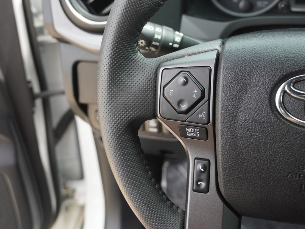 2022 Toyota Tacoma TRD Sport V6