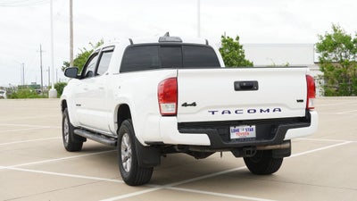 2017 Toyota Tacoma SR5