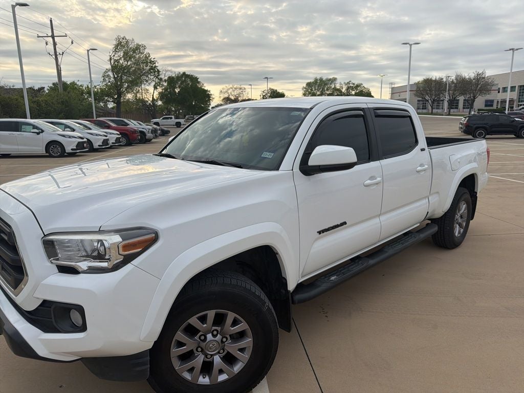 2017 Toyota Tacoma SR5
