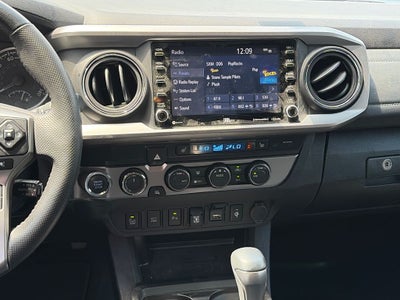 2023 Toyota Tacoma Limited V6