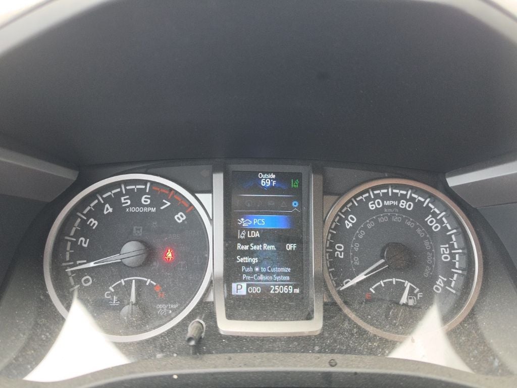 2023 Toyota Tacoma Limited V6