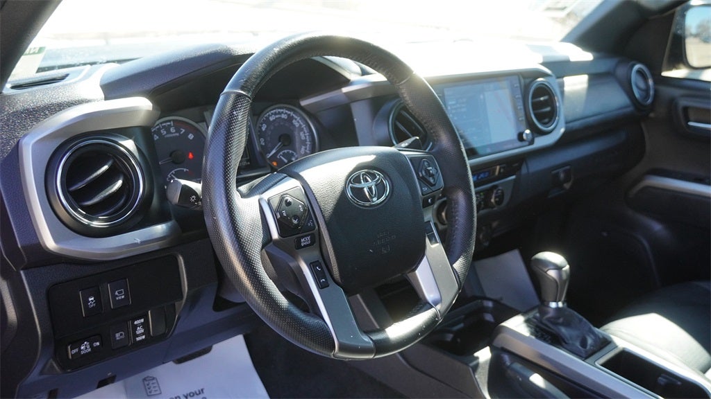 2022 Toyota Tacoma Limited V6