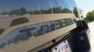 2023 Toyota Tacoma Limited V6