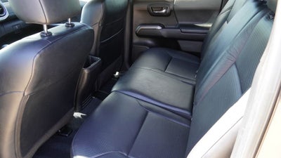 2023 Toyota Tacoma Limited V6