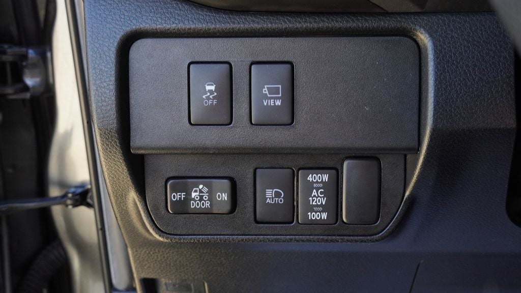 2023 Toyota Tacoma Limited V6