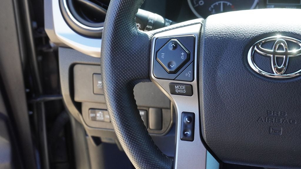 2023 Toyota Tacoma Limited V6