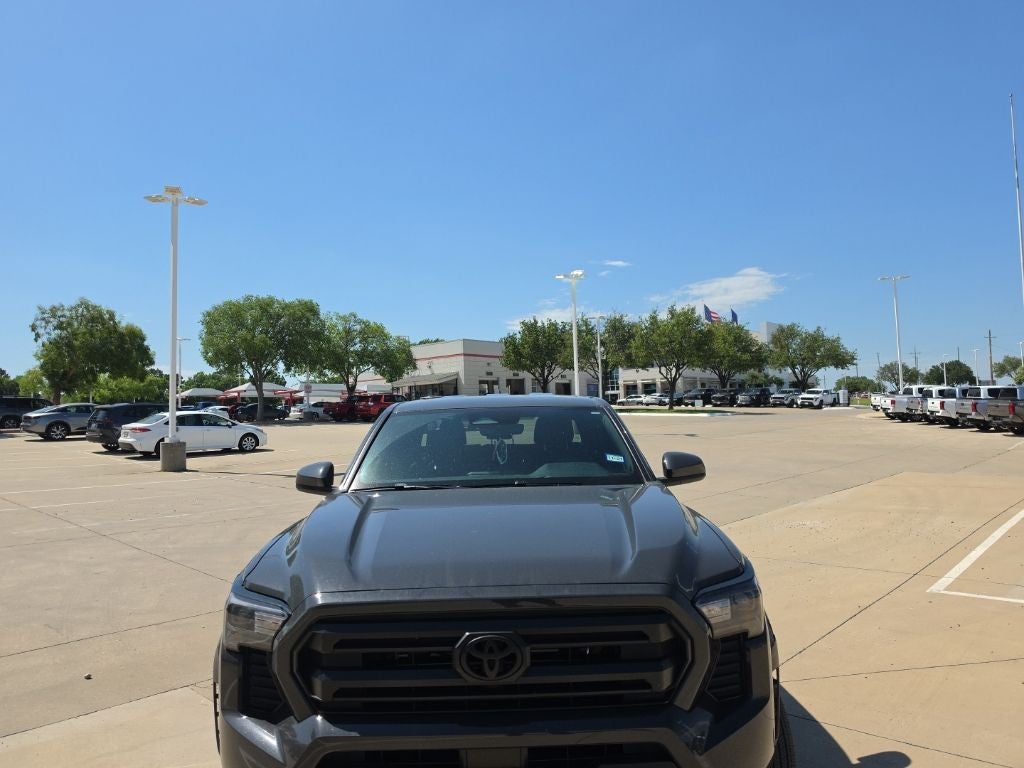 2025 Toyota Tacoma SR5