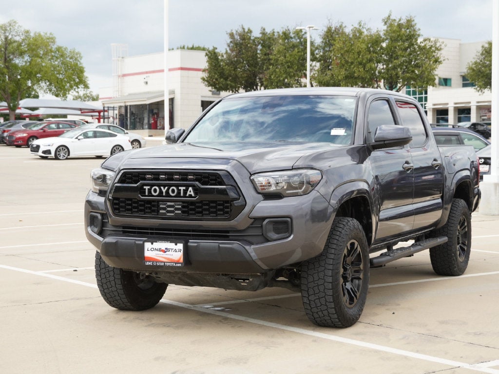 2022 Toyota Tacoma SR