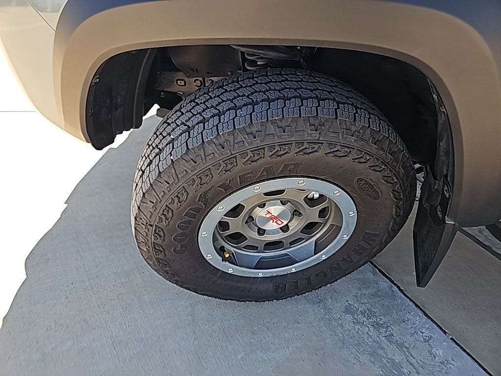 2023 Toyota Tacoma TRD Off-Road V6