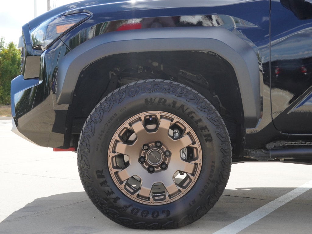 2025 Toyota Tacoma Hybrid Trailhunter