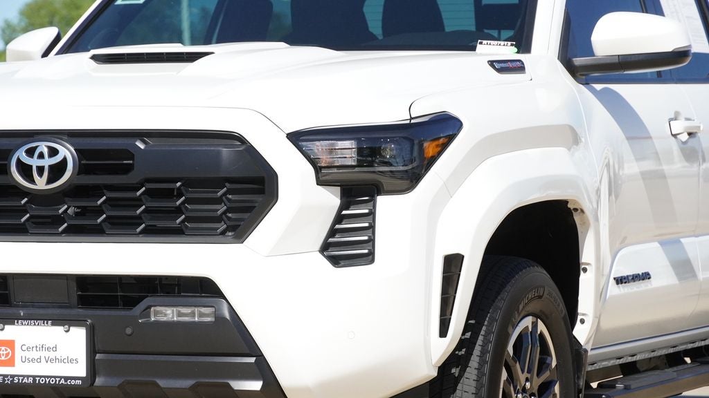2024 Toyota Tacoma Hybrid TRD Sport