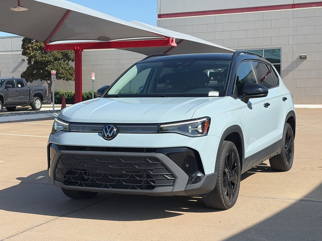 2025 Volkswagen Taos 1.5T SE Black