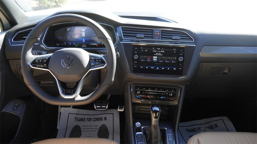 2024 Volkswagen Tiguan 2.0T SE R-Line Black