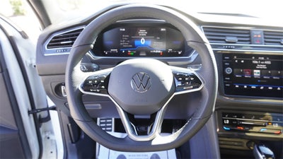 2024 Volkswagen Tiguan 2.0T SE R-Line Black