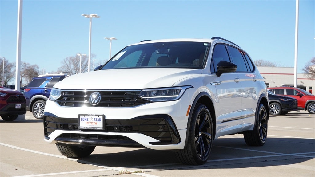 2024 Volkswagen Tiguan 2.0T SE R-Line Black