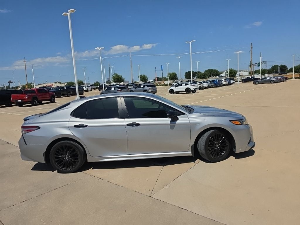 2019 Toyota Camry SE