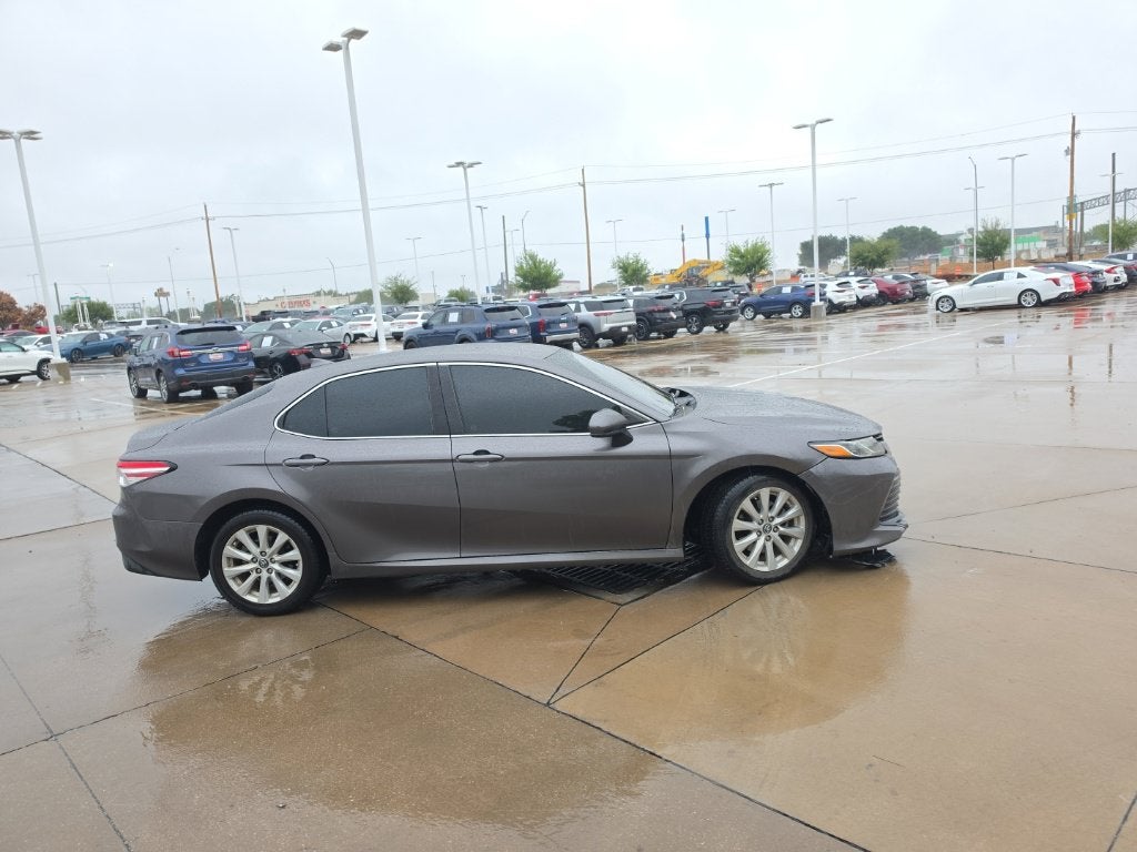2019 Toyota Camry LE