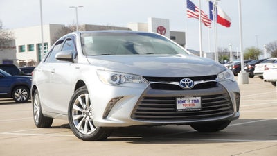 2016 Toyota Camry Hybrid XLE