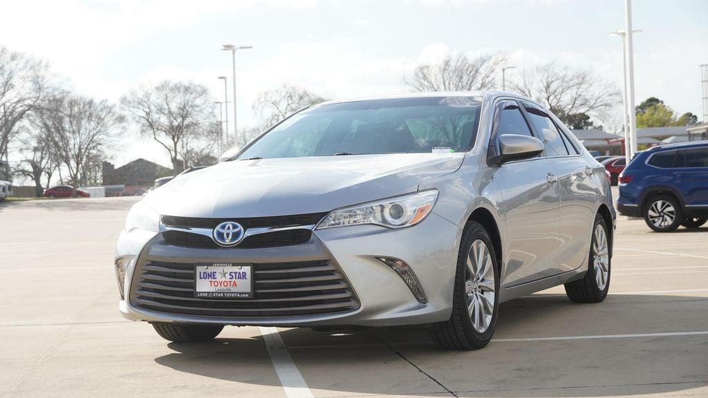 2016 Toyota Camry Hybrid XLE