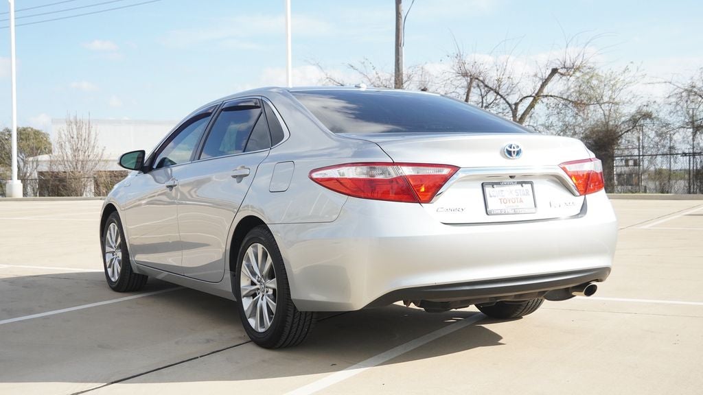 2016 Toyota Camry Hybrid XLE