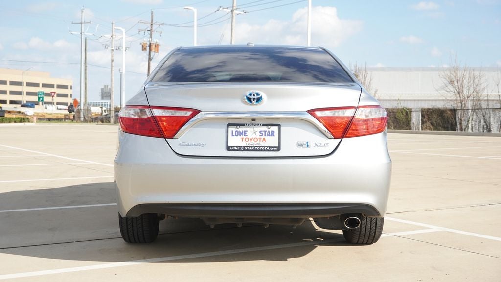 2016 Toyota Camry Hybrid XLE